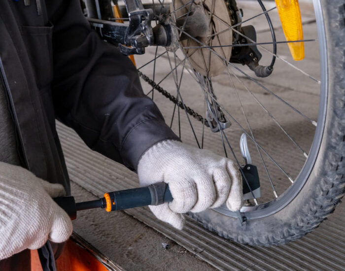 ¿Buscas taller de reparación de bicicletas en Elche?
